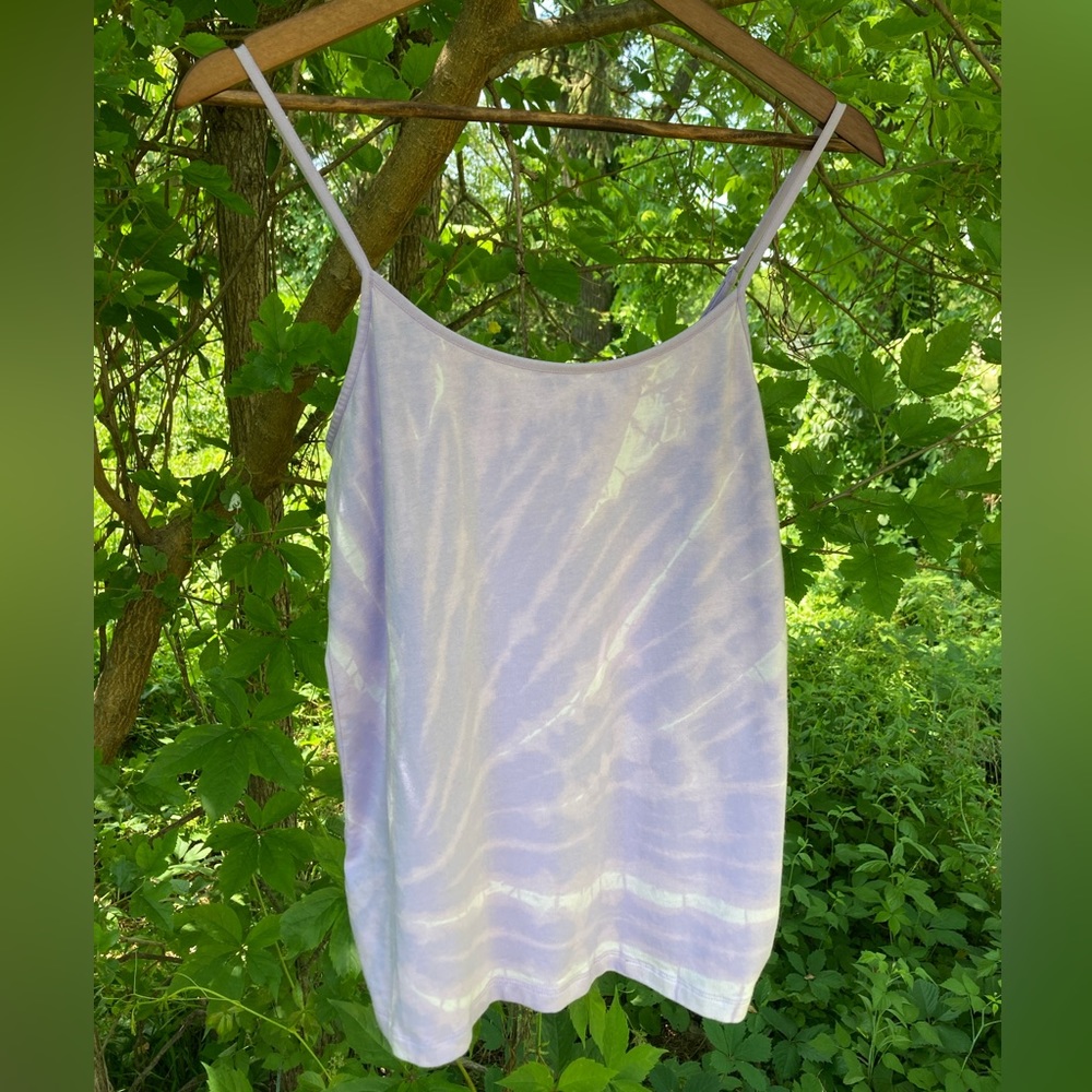 NWOT Custom Women’s Medium (8-10) Tie Dye Tank Top.